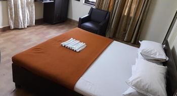 Hotel Kishish Kunj Mumbai